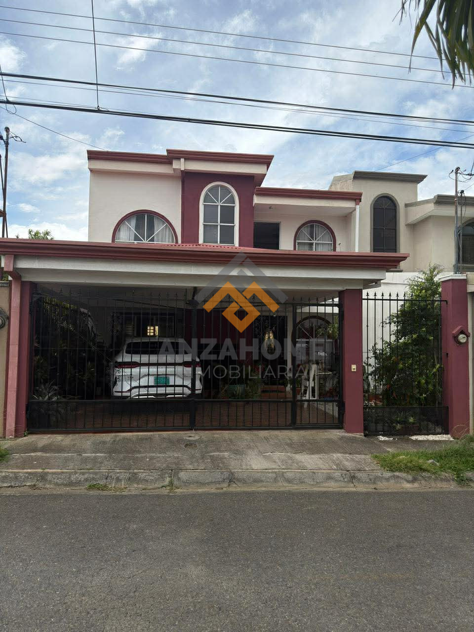 received_2089816191563965